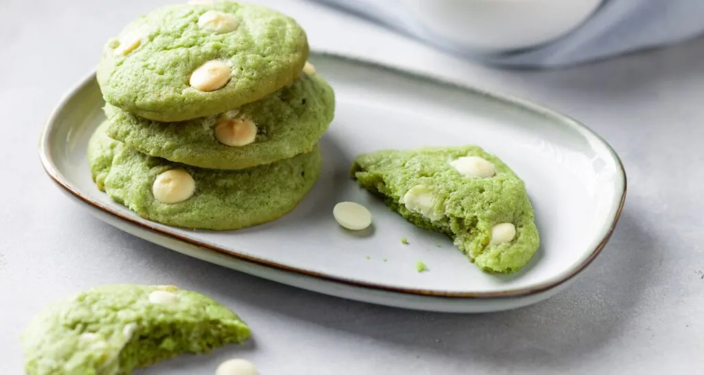 Pistachio Cool Whip Cookies